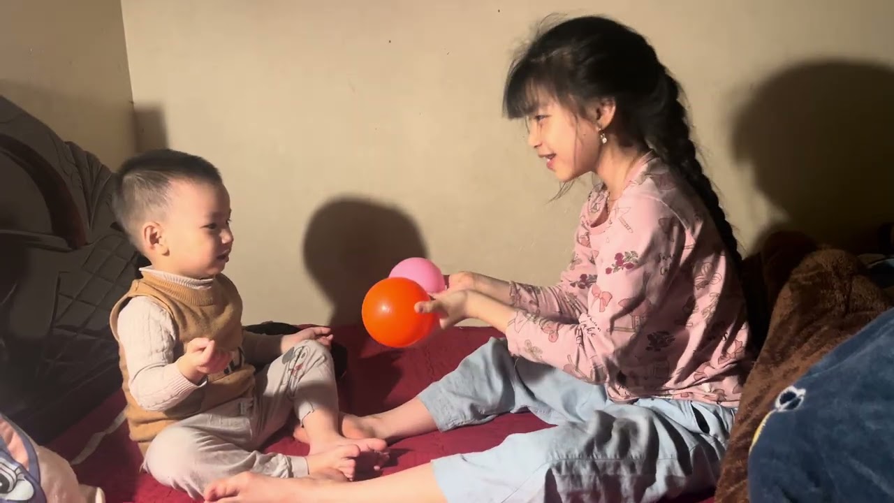 Đôi bạn thân Mon và Bo