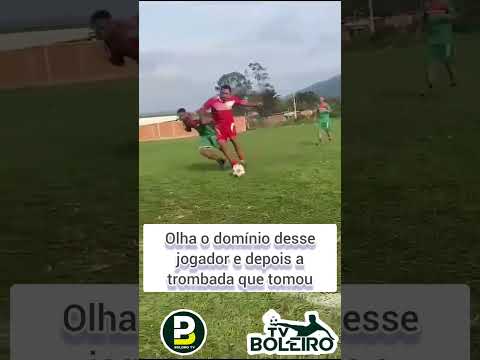 QUE DOMÍNIO FOI ESSE MEU DEUS DO CÉU. SAI FORA QUE SE NÃO VOU PASSAR POR CIMA. #futebol #football