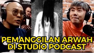 PARANORMAL EXPERIENCE - ADA MAYAT DI DALAM DINDING STUDIO GUE!! - ROY KIYOSHI