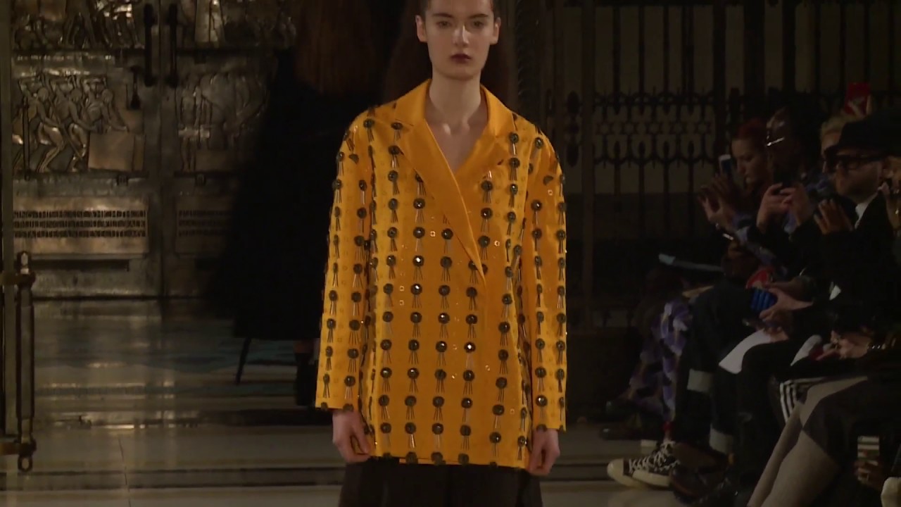 Theo VII Studio 17AW catwalk