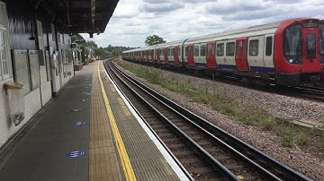 Metropolitan line and Chiltern railways class 165 passing at Northwick Park