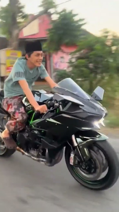 #shorts Pakai H2 Tetep Pakai Sarung Gus Iqdam Keren
