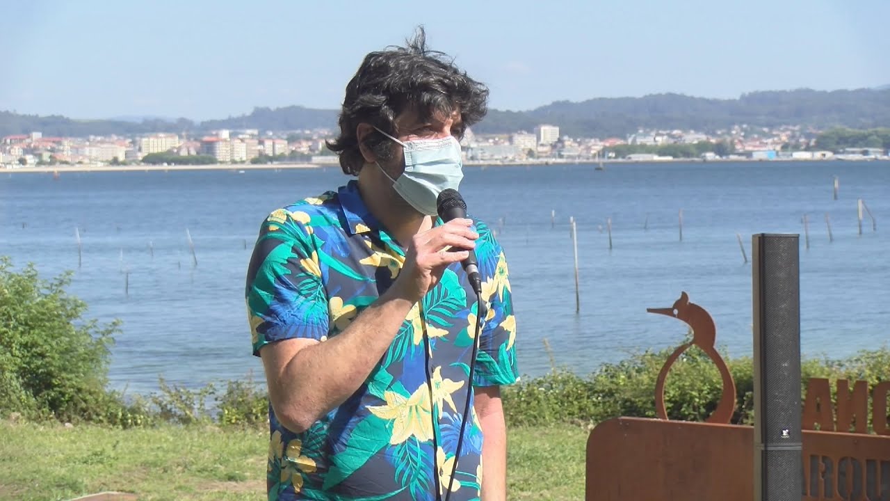 Carlos Meixide leva a Cortegada a súa última novela, 'Camiño de Paixóns'