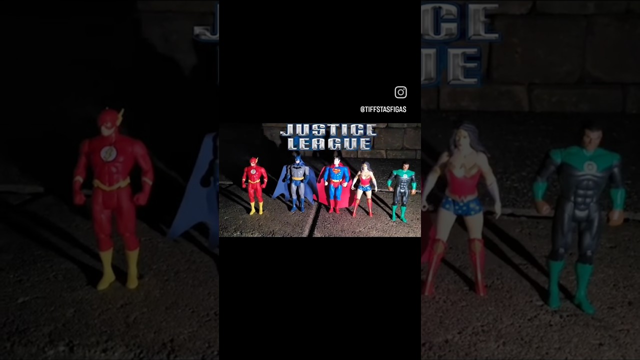 Justice League intro 