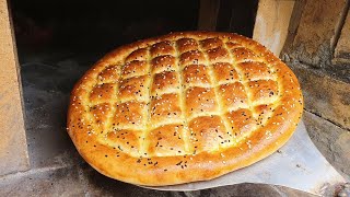 HOW TO MAKE TURKISH RAMADAN BREAD ( PIDE) / SO SOFT, DELICIOUS AND EASY BREAD RECIPE screenshot 2