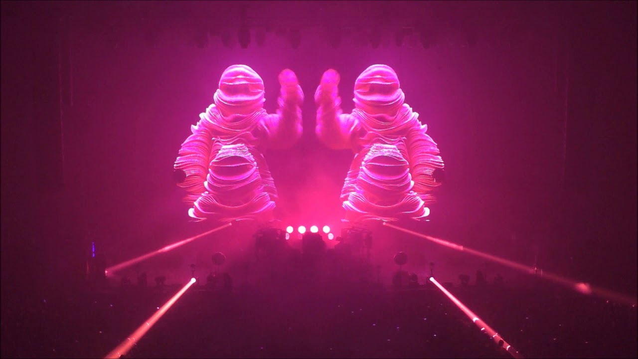 The Chemical Brothers - Got To Keep On - YouTube