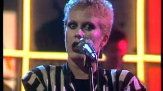 Hazel O'Connor - 8th Day chords