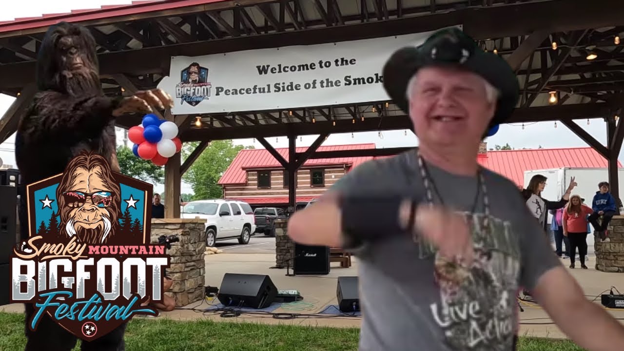 Turtleman, Dancing Bigfoots and a Sasquatch Smackdown at the Smoky Mountain Bigfoot Festival