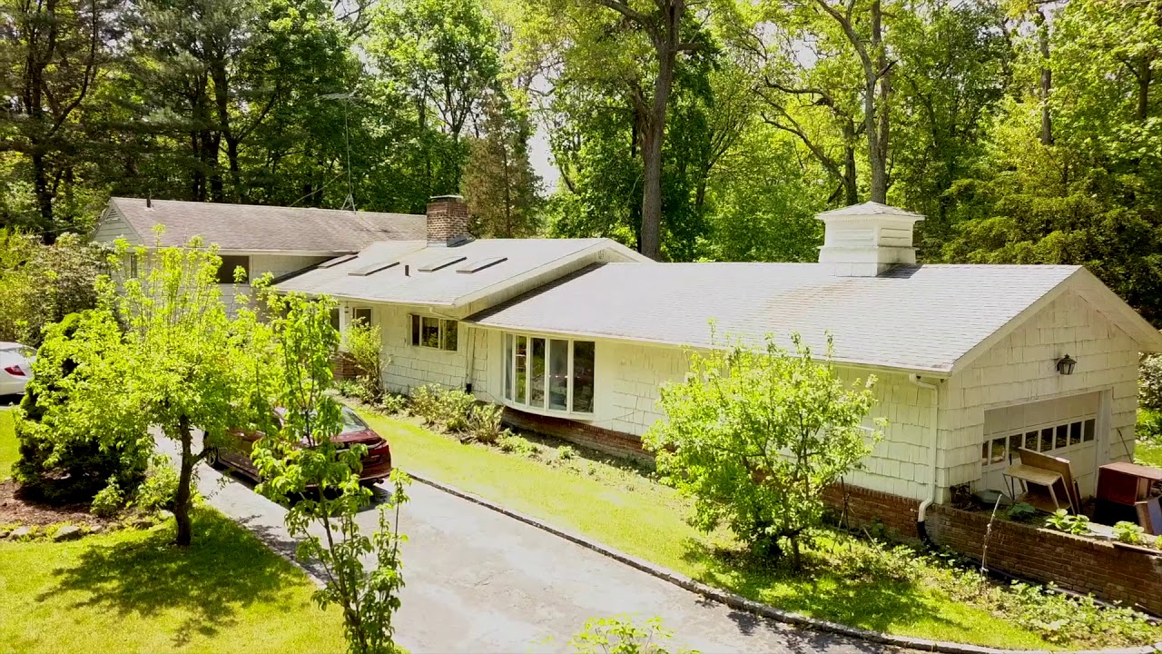 11 Tappentown Lane, Brookville NY, 11545