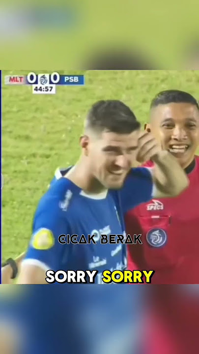 Peluit wasit yang merdu #football #dubbing #funny #shorts #persib