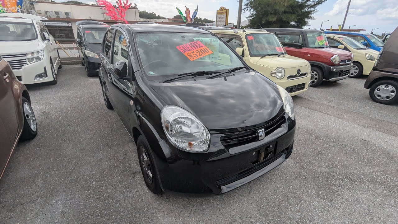 Автосалон подержанных автомобилей Джонни на Окинаве - Toyota Passo 2013 года выпуска (19982)