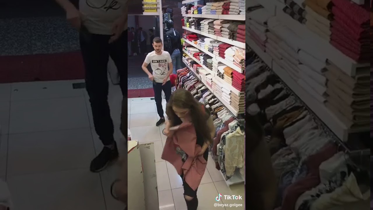 that is really sad with nothing money and being with a girlfriend