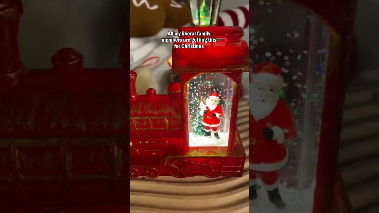 A locomotive night light for Christmas Eve! 