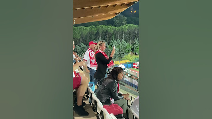 Debiut Nicola Zalewski Polska vs San Marino  7:1 Reakcja rodziców i rodziny na stadionie 05.09.2021