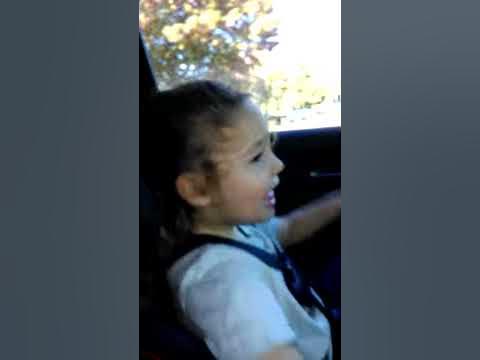 My little brother zander dancing - YouTube