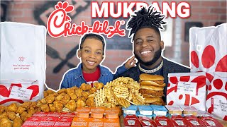 HUGE CHICK FIL A MUKBANG WITH ROYAL | FRIED CHICKEN SANDWICH, WAFFLE FRIES, CHICKEN NUGGETS