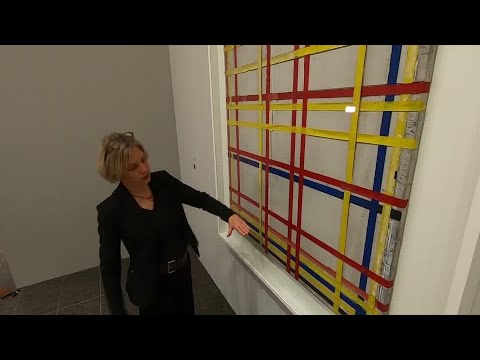 モンドリアンの有名な絵画、実は77年間も上下逆さまで展示