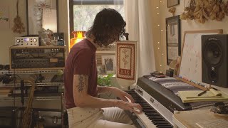 how to write a melody over a chord progression (video essay)