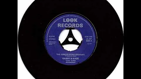 Gabby & Kase - 25th Jubillee Song (Elizabeth) Live...