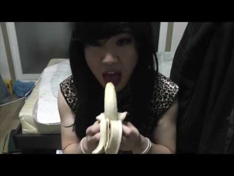 Tgirl Vanity's Diet: The Banana