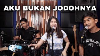 GHEA YOUBI FT UTA - AKU BUKAN JODOHNYA | TRI SUAKA (COVER)