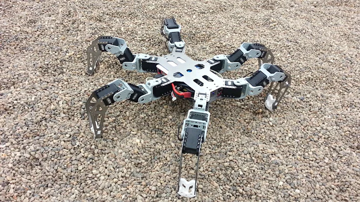 HexorV3 - test, tripod gait, rhinestones