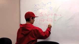 Solving a System of Equations (In Spanish)