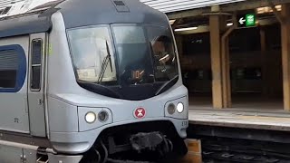 【另類任務】港鐵中期翻新列車(E7/E72)駛經上水站1號月台