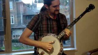 Video thumbnail of "Oh Canada on Banjo"