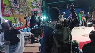 seruu... Joget di Acara Konser Reggae di Pedalaman PAPUA