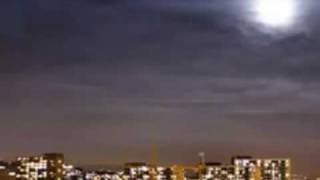 Download Lagu 但愿人长久-王菲.mp4 MP3