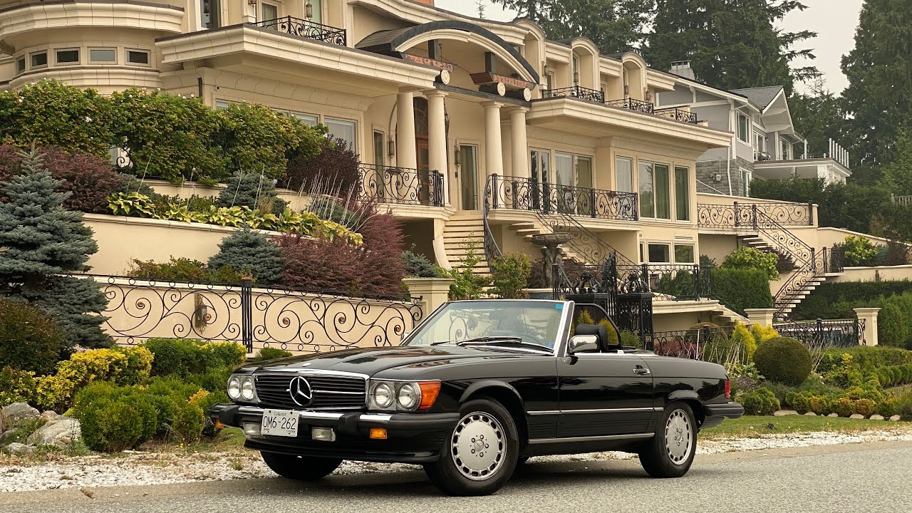 Mercedes Benz 560 SL 1989 black on black R107