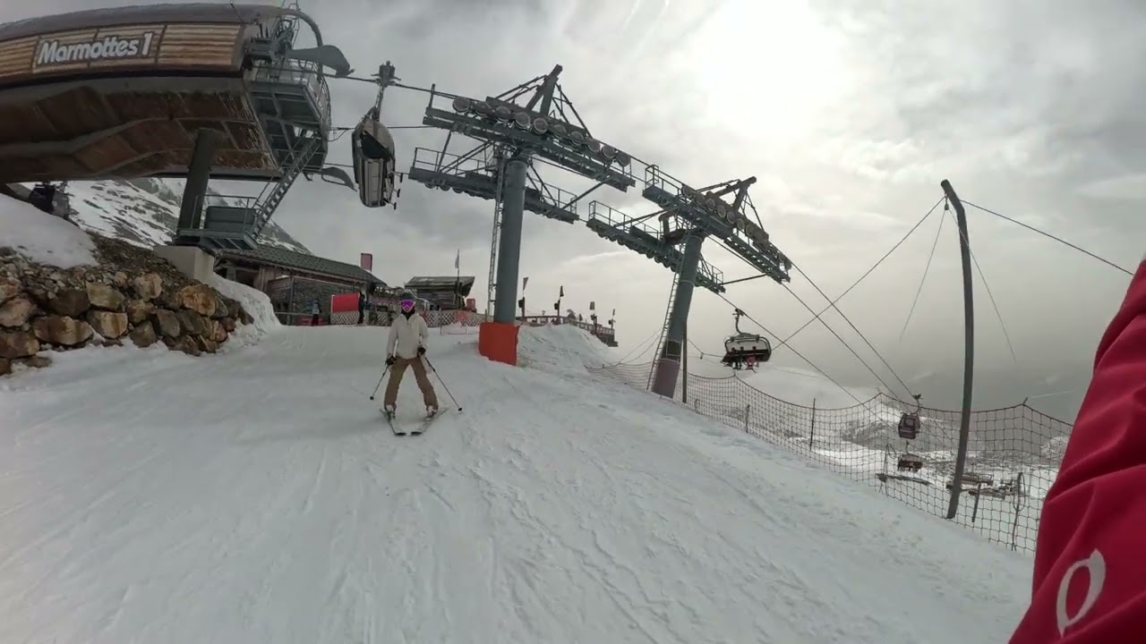 Konstantina second day skiing  Alpe d'Huez 5 mars 2026