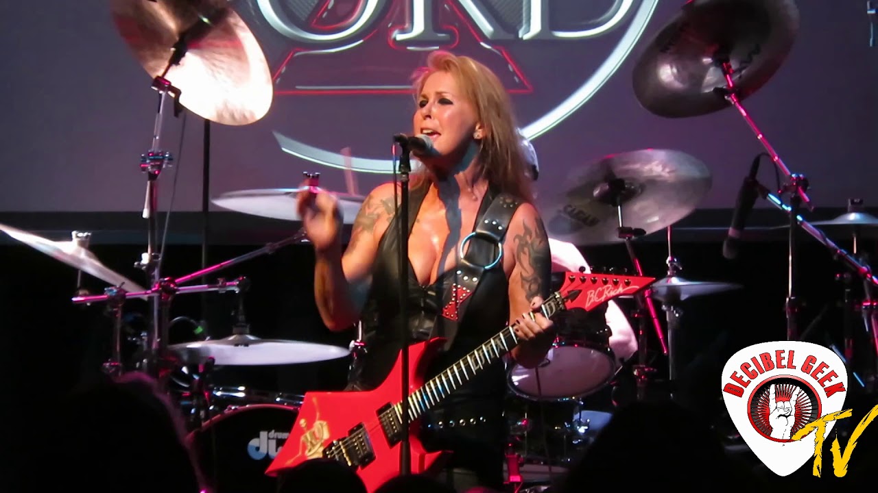 Lita Ford - Falling In & Out Of Love: Live at Buffalo Rose in Golden, CO.