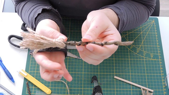 DIY d'HALLOWEEN - La sorcière sur son balai - Les Mamans Winneuses