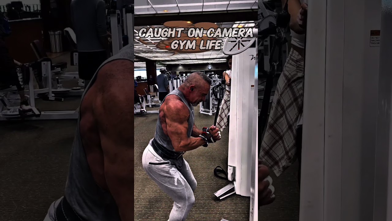 CAUGHT ON CAMERA GYM LIFE #funny #gymlife #motivation #watching