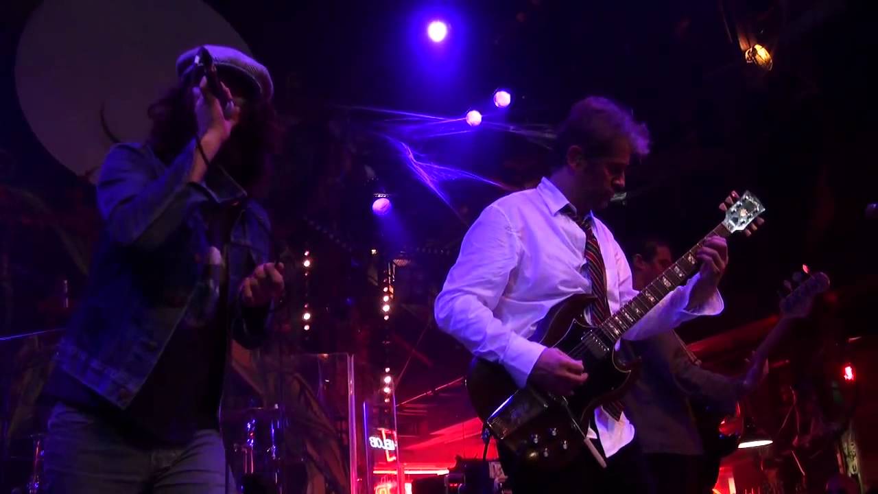 Black Bells Tribute AC/DC 