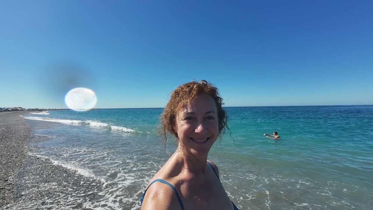 Playa Granada (Motril). 04-07-2026. 🌅🌊🌴🏖️👙⛵💕👩‍❤️‍👨