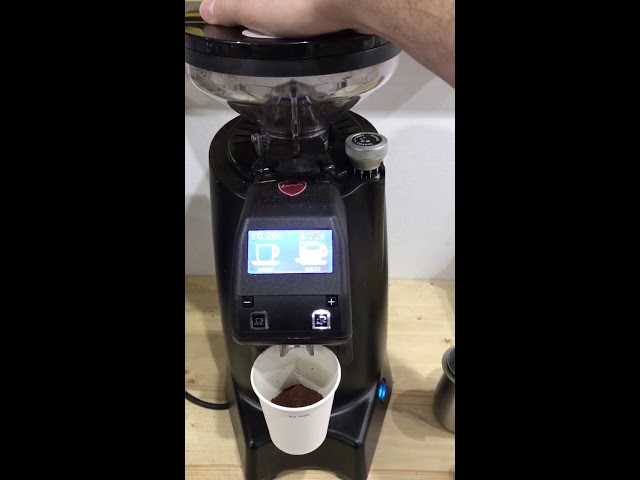 Eureka Zenith Club 60E with Eureka Blow 