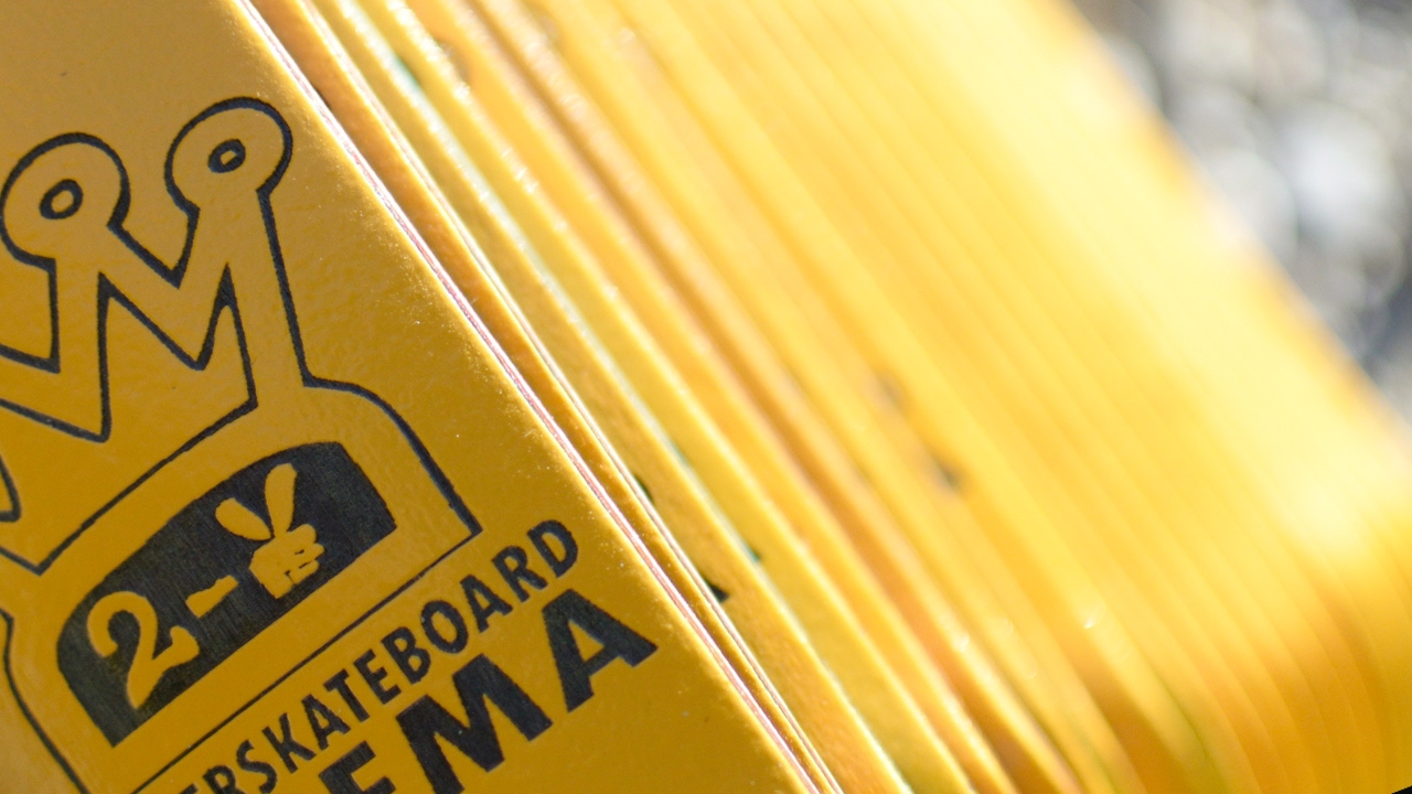 Fingerskateboard Cinema - Cinema Plaza with Elias Assmuth