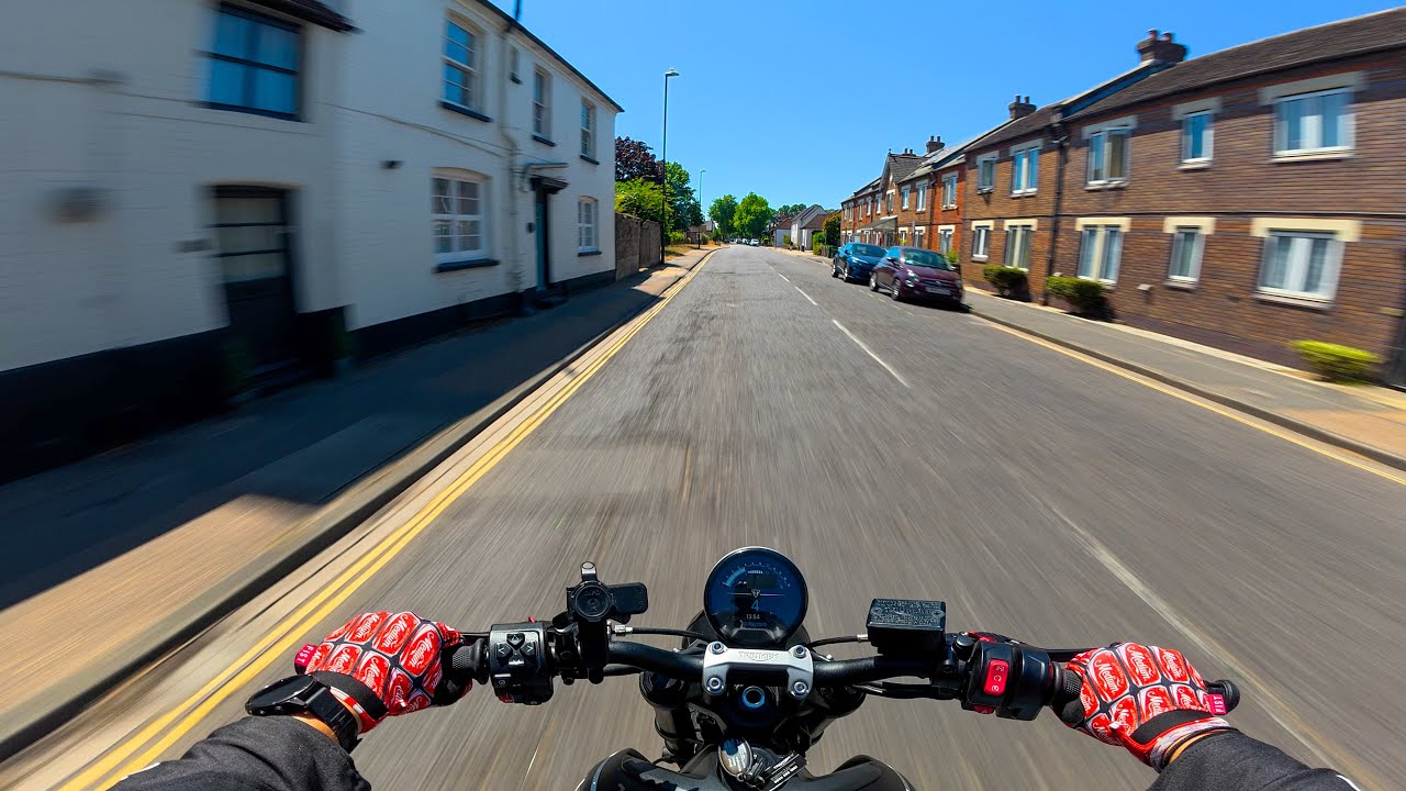 Triumph Trident 660 POV Ride - Raw Sound Zard Exhaust - Casual Sunday [4K]