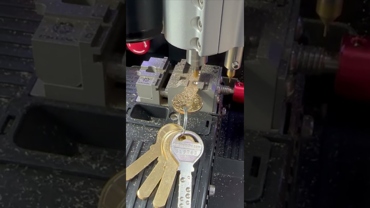 Europa Dimple Key Cutting Using Tank2 pro