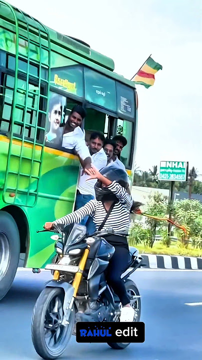 MT 15 Entry Pe Public Full Crazy Ho Gayi🔥💘 #reaction #ytshorts #shorts #viralvideo