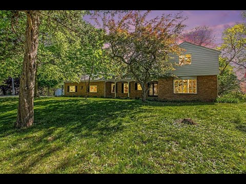 10341 Marshall Road, South Lyon, MI home video tour