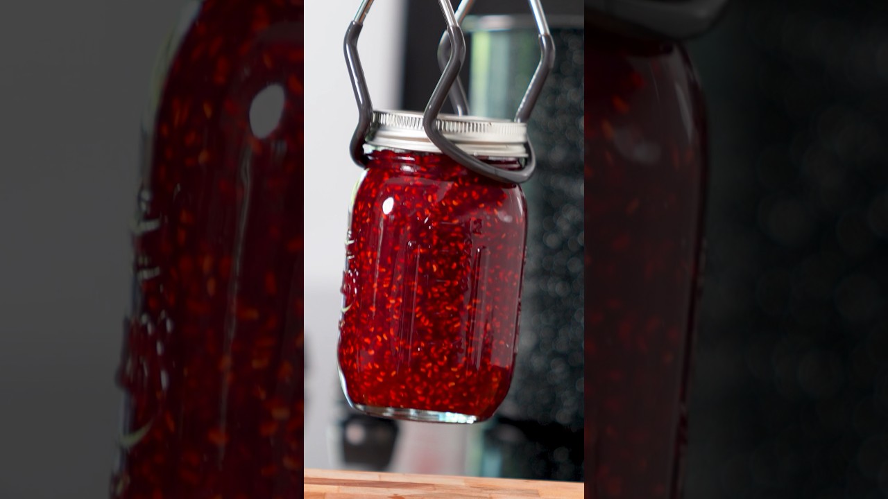 DELICIOUS Raspberry Jam Canning Recipe 😋 