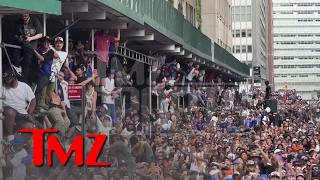 New York Knicks Madness, Fans Climb Scaffolding, Lamp Posts For View Of Parade | TMZ Sports