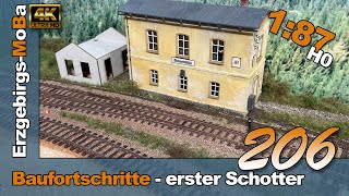 206 - Modellbahn Baufortschritte - der erste Schotter auf der Anlage - DR 1/87 H0  - (DE/EN)