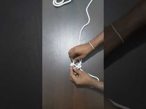 How to make temporary adjustable eye( running bowling knot) by using rope