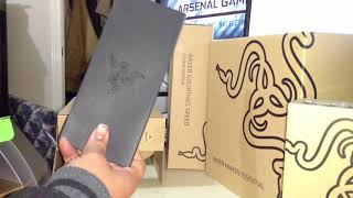 Razer holiday gaming bundle unboxing