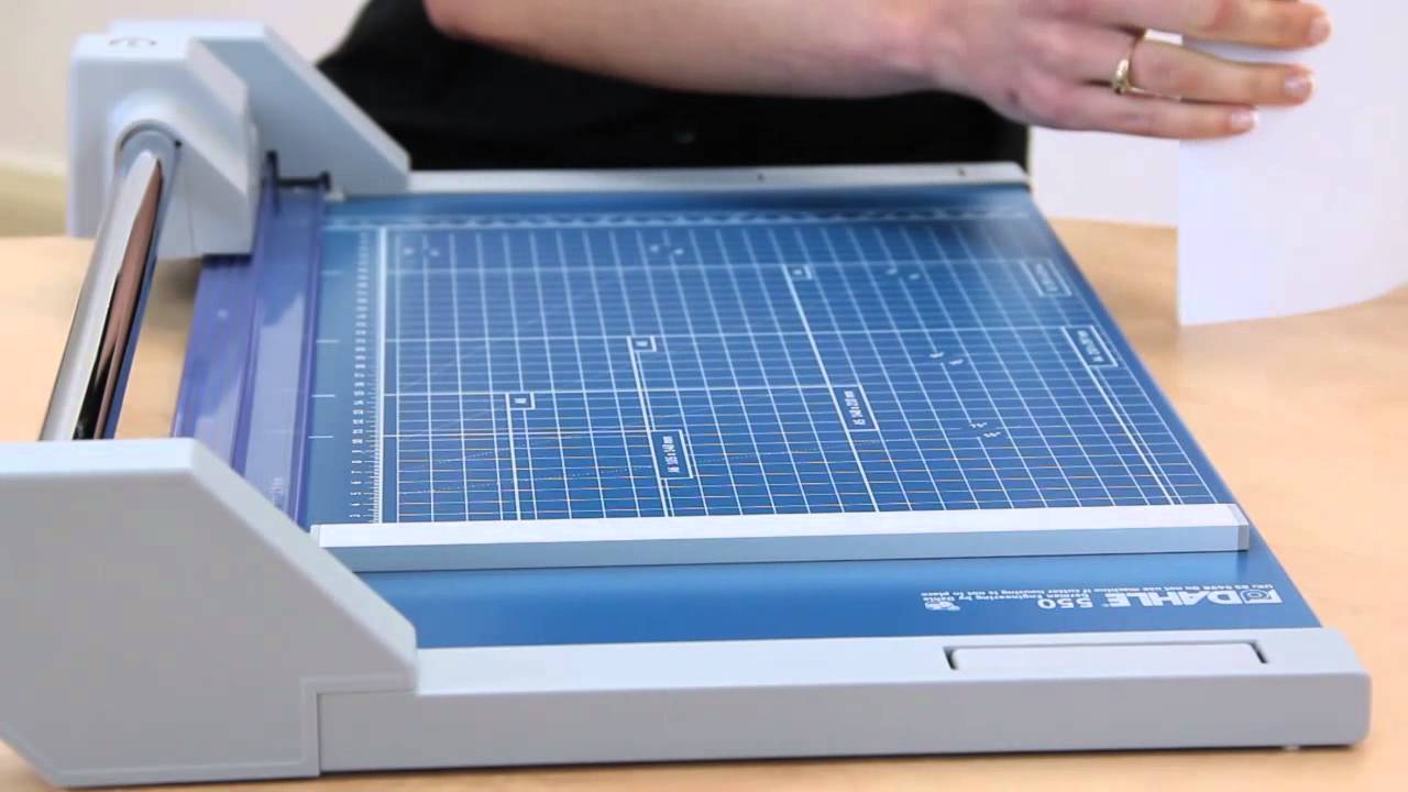 Dahle Professional Series Rolling Paper Trimmers & Cutters Demo Video